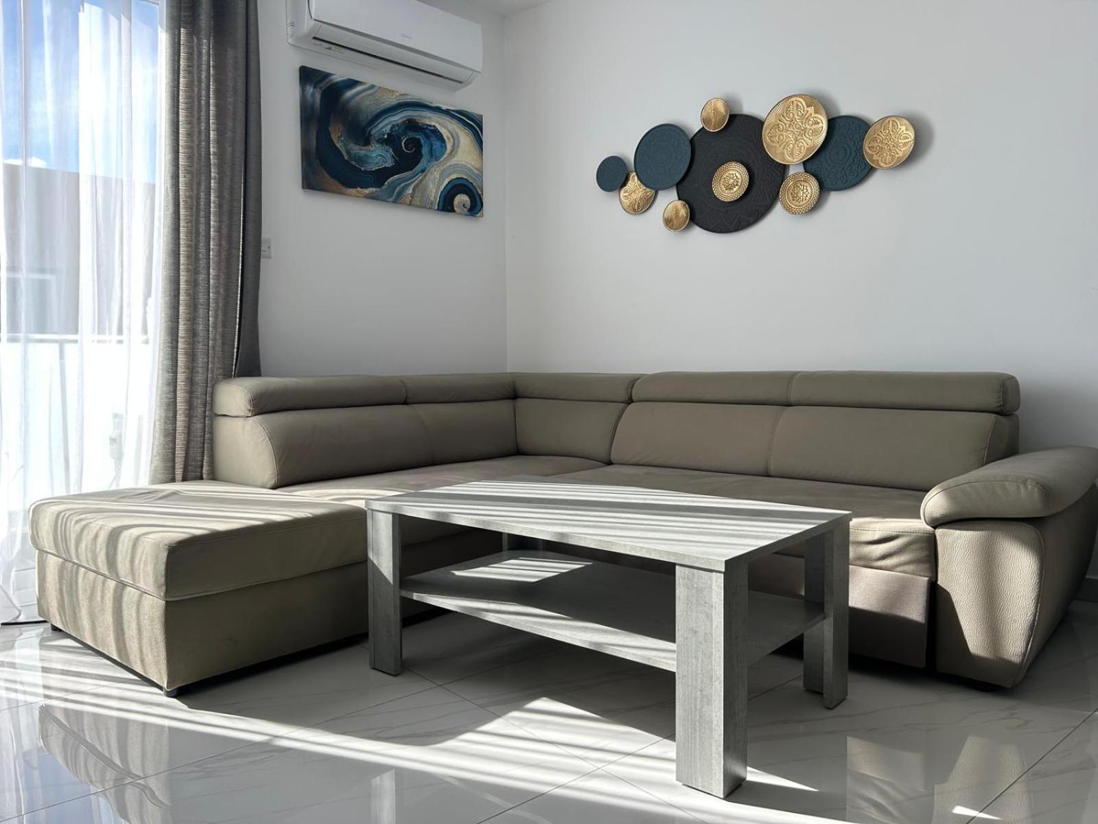 Exceptional 3-Bedroom Apartment, Sliema - Tigne Point! Dış mekan fotoğraf